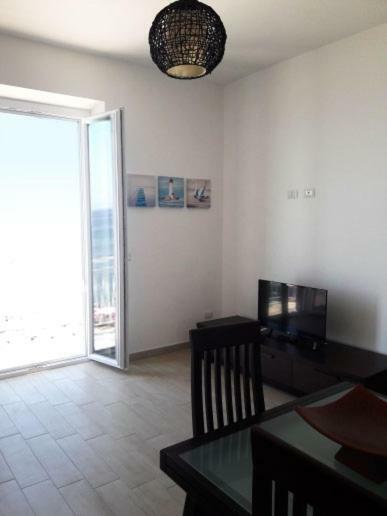 Waterfront Apt Ladispoli Luaran gambar